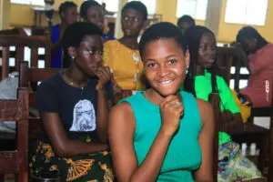 L’ONG GRÂCE ÉTERNELLE sensibilise les élèves du Lycée des Jeunes Filles de Ouidah à l’hygiène corporelle pour renforcer santé