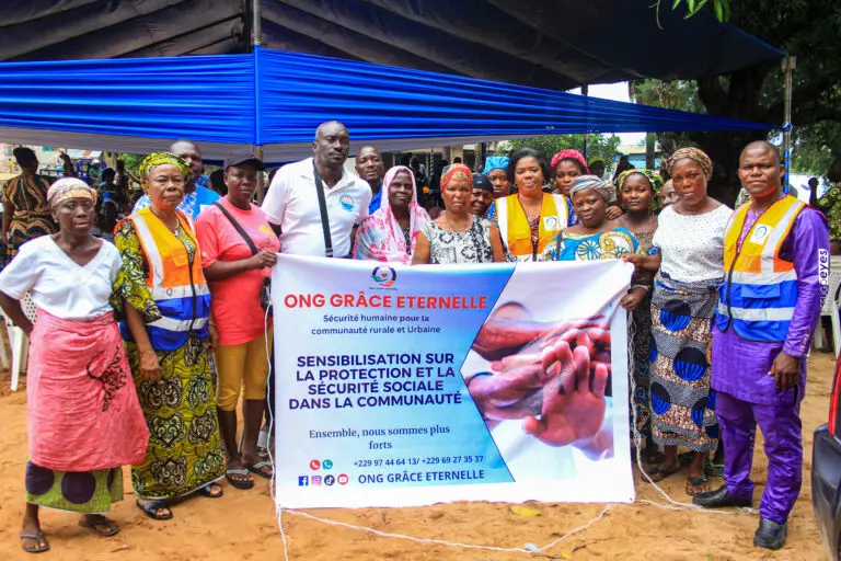 L’ONG GRÂCE ÉTERNELLE sensibilise les habitants de Abokicodji sur la protection et la sécurité sociale
