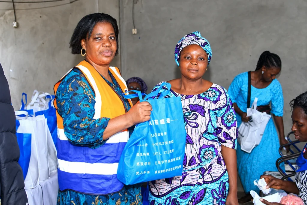 Sensibilisation à l’hygiène corporelle ONG GRACE ETERNELLE