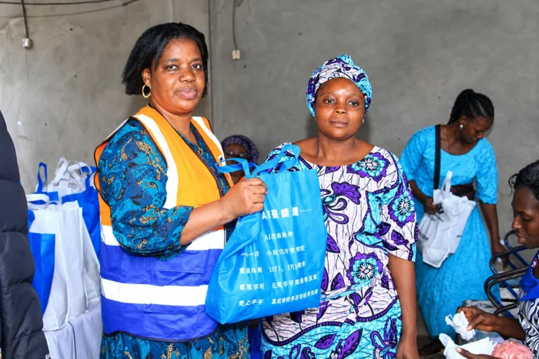 Sensibilisation à l’hygiène corporelle ONG GRACE ETERNELLE
